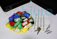 Szafka wisząca na 48 kluczy czarna zawieszki i etykiety Metalplus